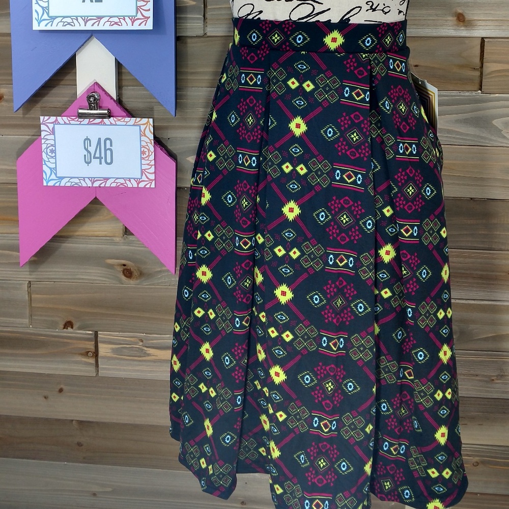 LuLaRoe NWT XL Madison skirt